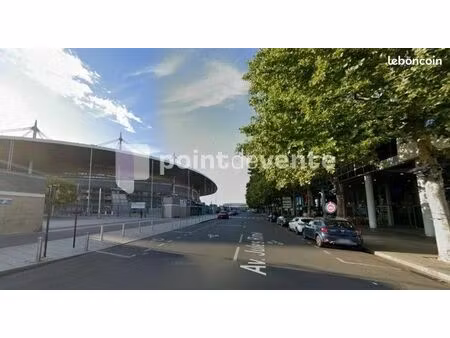 local commercial 4 330 m²