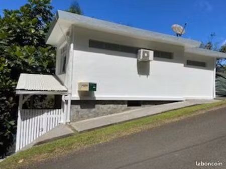 location maison 2 pièces à saint-pierre
