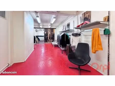 local industriel 85 m²