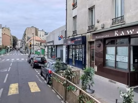 local commercial 56 m²