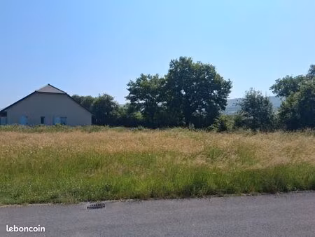 terrain 761 m² polminhac