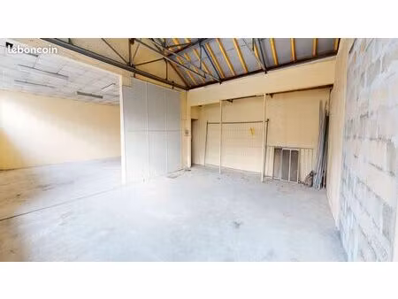 entrepôt 109 m² neuilly plaisance