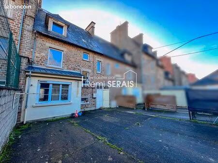 immeuble 5 pièces 160 m²