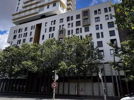 local 968 m² noisy-le-sec