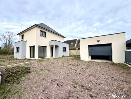 maison 6 pièces 101 m²