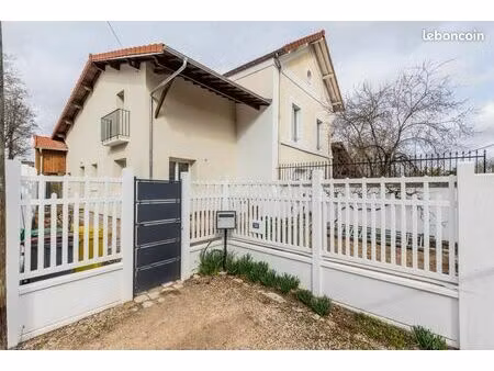 maison 3 pièces 86 m²