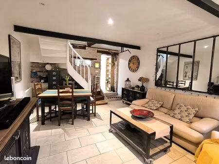 charmante maison de ville 3pp - commerces a pied