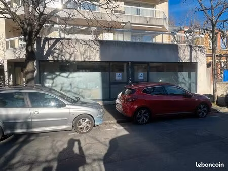 bureaux lumineux - saint maur des fosses - gare rer a le parc de saint maur