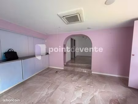 local commercial 51 m²