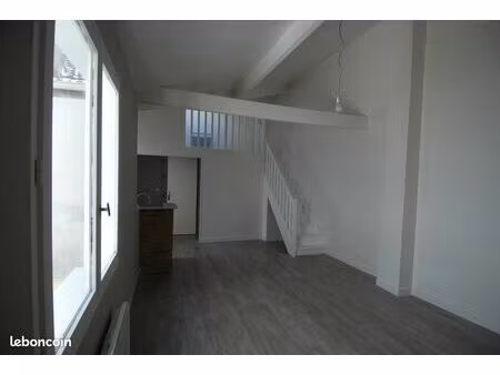 studio avec mezzanine 34 m²