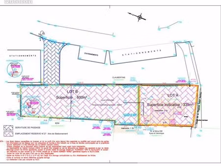 terrain nu de 600 m²