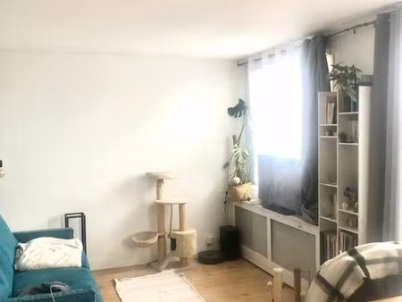 studio 30m2 et parking