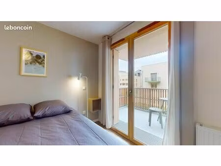 studio 1 pièce 19 m²