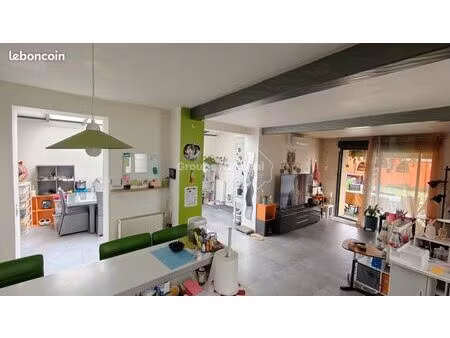 ferme 6 pièces 155 m²