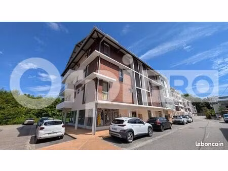bureaux 100 m²