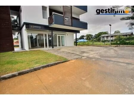 local commercial 87 m²