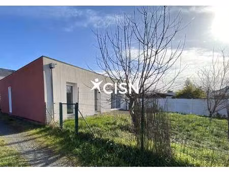 vente maison piscine à nantes bottière - chénaie (44000) : à vendre piscine / 90m² nantes 