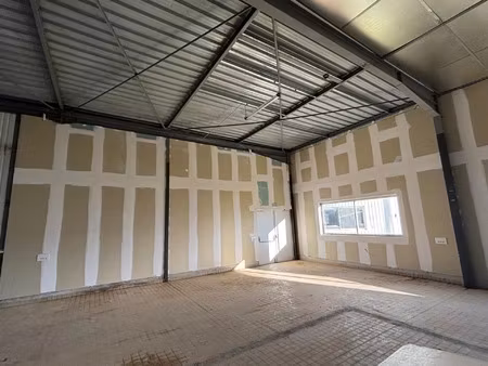 vente bureaux et commerces à douvres-la-délivrande (14440) : à vendre / 50m² douvres-la-dé