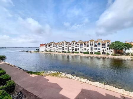 le barcarès - a vendre appartement t1 cabine dans résidence sécurisée avec parking et pisc