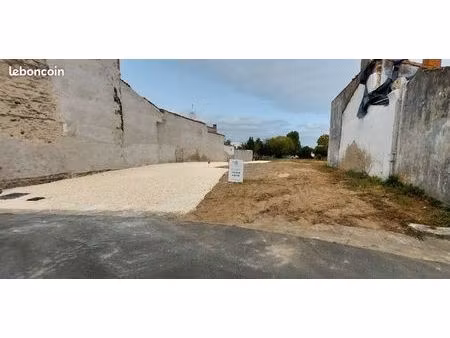 terrain 628 m² la tremblade