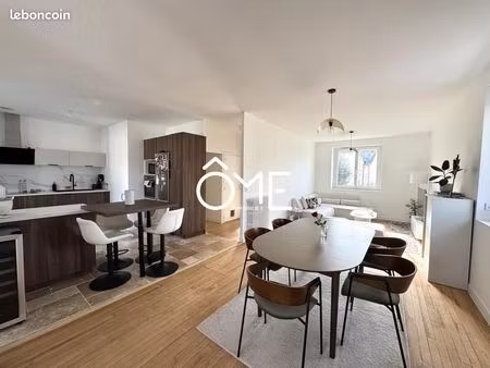 maison de ville 6 pièces 170 m²