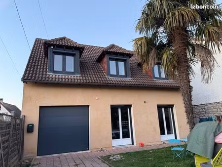 ? maison rénovée 105 m² + piscine + domotique – saint-pantaléon – 239 000