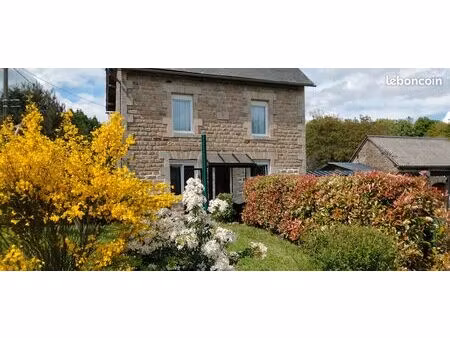 maison individuelle en pierres