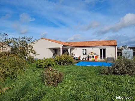 maison 5 pièces 130 m²