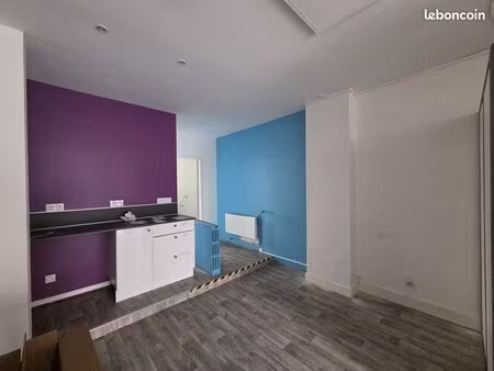 local commercial 66 m² montguyon