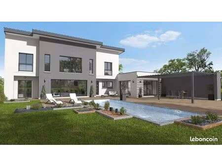 maison 4 pièces 280 m²