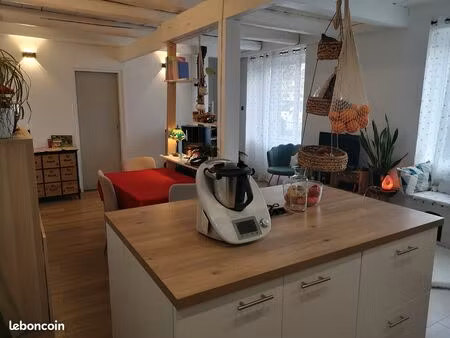 triplex corcelles-les-monts