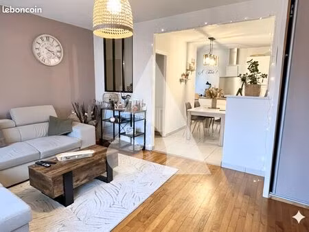 appartement 3 pièces 65 m²