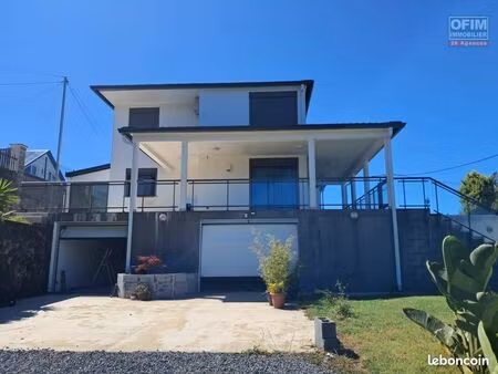 propriété 5 pièces 183 m²