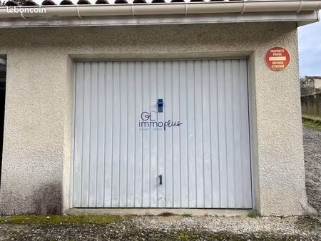 parking/box 18 m² mours-saint-eusèbe