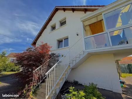 maison 9 pièces 200 m²