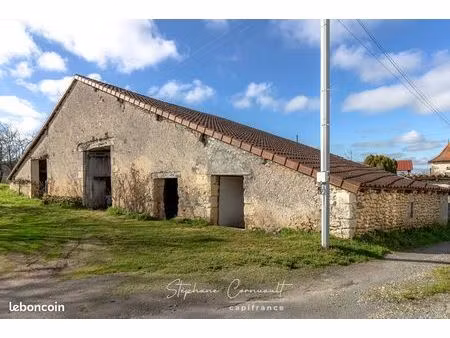 grange 3 pièces 210 m²