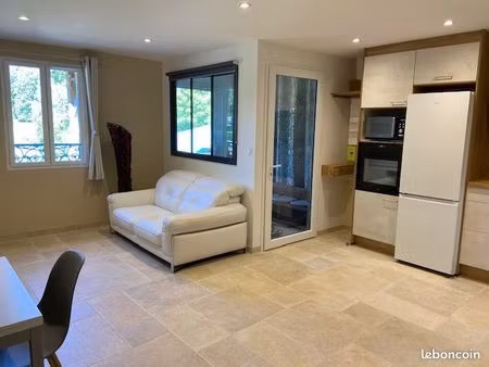 loue très beau t.2 en duplex meublé de 48m2 - créé en 2025 à bretigny-les-norges - 21490