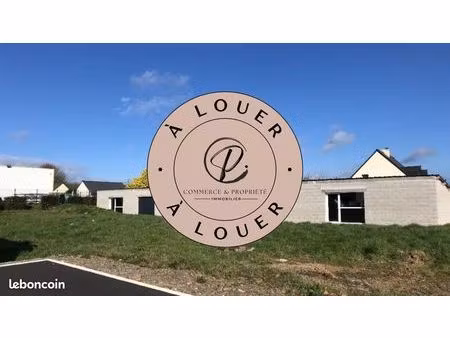 local 260 m² caulnes