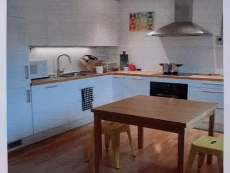 petite maison mitoyenne à 5 min du centre ville