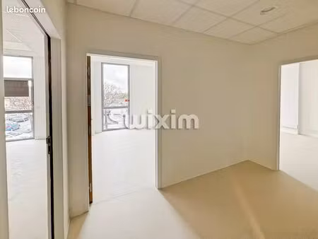 local 60 m² pierrelatte