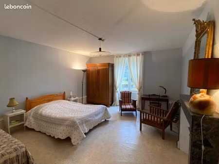 grand meublé 46 m² centre bourg