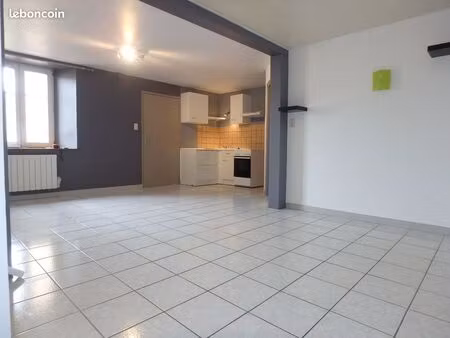 appartement f3 – 58 m² avec garage – trévillers