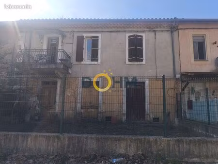 maison 10 pièces 140 m²