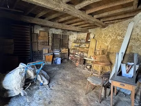 parking/box 2 pièces 68 m²