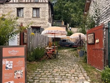 galerie d’art / boutique éphémère / emplacement giverny (saison 2026)