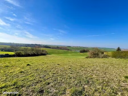 terrain 10 000 m² saint clar