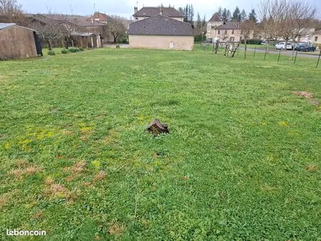 terrain constructible à vendre