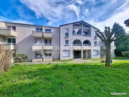 appartement 1 pièce 19 m²