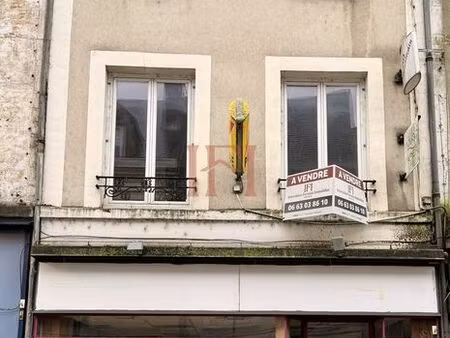 immeuble 150 m² cloyes-les-trois-rivières