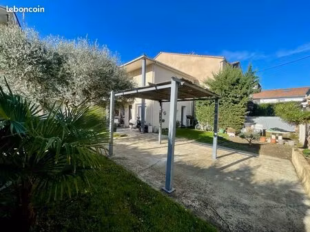 a la sortie d aucamville: maison de type 4 à vendre